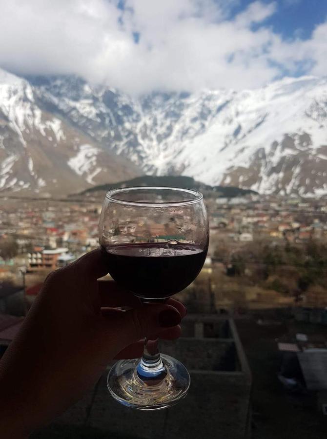 Veriko'S Guest Hause Kazbegi Extérieur photo
